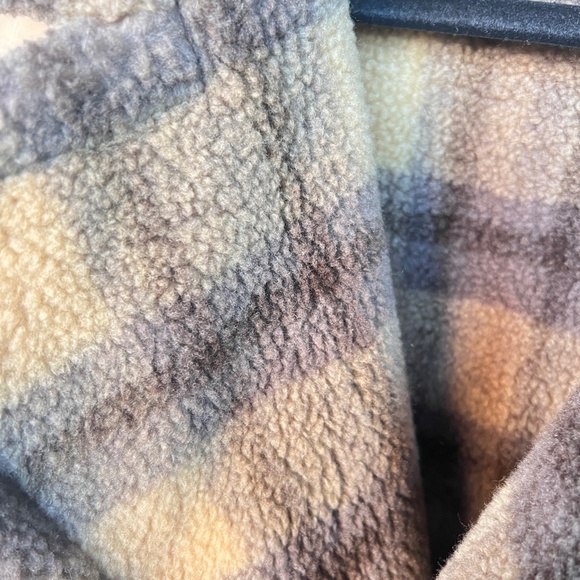 Kendall + Kylie Faux Fur Plaid Teddy Coat L - Picture 11 of 13